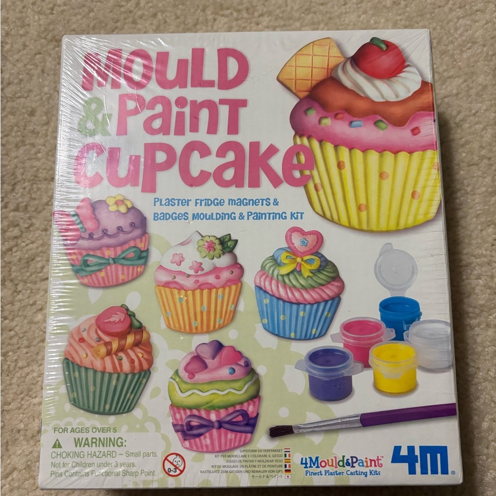 Mould & Paint Cupcake Kit - Colorful Craft Set